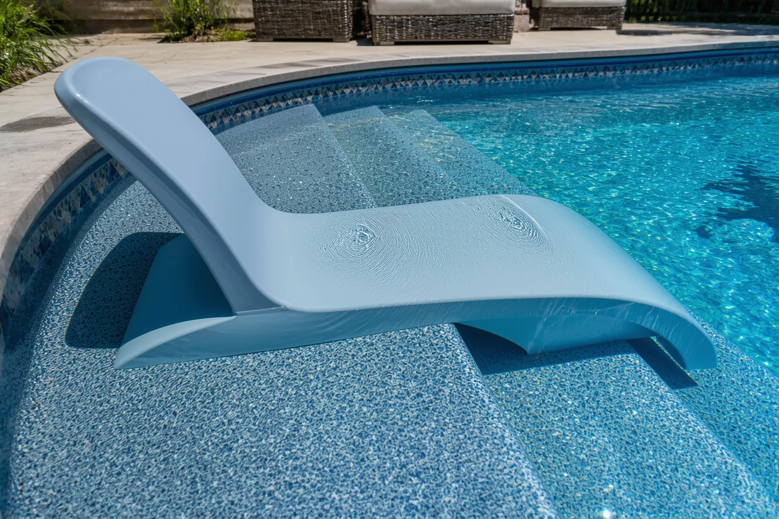 adding shelf in vinyl liner pool